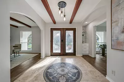 18626 Point Lookout Drive, Nassau Bay, TX 77058 - Photo 10