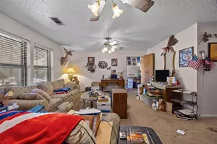 20604 Dawn Dr, Lago Vista, TX 78645 - Photo 4