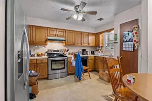 20604 Dawn Dr, Lago Vista, TX 78645 - Photo 8