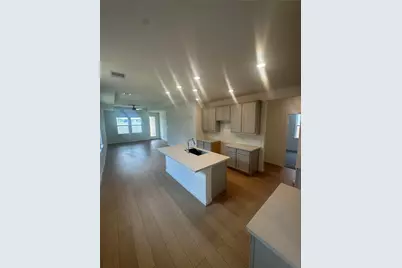 7042 Brilliance Drive, Richmond, TX 77469 - Photo 4