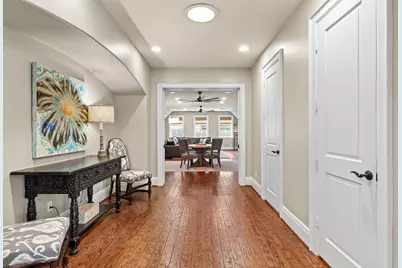 15 Sterling Dale Place, The Woodlands, TX 77382 - Photo 30