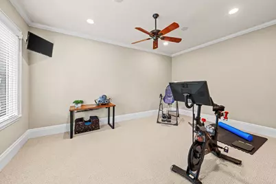 15 Sterling Dale Place, The Woodlands, TX 77382 - Photo 26