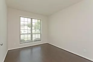 3327 Summerwood Ln, Pearland, TX 77584 - Photo 8