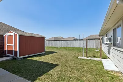6739 Conroe Circle, Manvel, TX 77578 - Photo 28