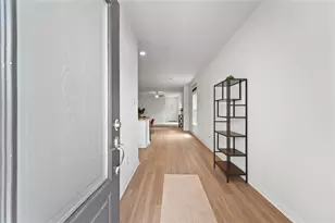 11411 Bright Sun Dr, Houston, TX 77048 - Photo 2