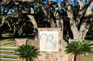 45 Center Tree Dr, Palacios, TX 77465 - Photo 6