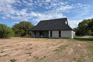 45 Center Tree Dr, Palacios, TX 77465 - Photo 6