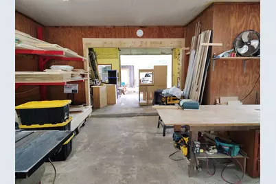 403 White Street, Madisonville, TX 77864 - Photo 40