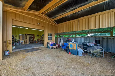 403 White Street, Madisonville, TX 77864 - Photo 34