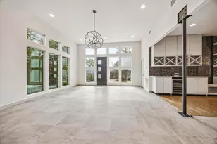 1562 Cheshire Ln, Houston, TX 77018 - Photo 4