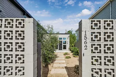 1562 Cheshire Lane, Houston, TX 77018 - Photo 2