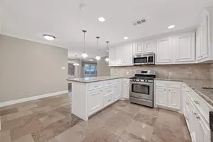 5323 Briarbend Dr, Houston, TX 77096 - Photo 16