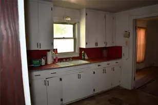 805 Caldwell St, Lexington, TX 78947 - Photo 20