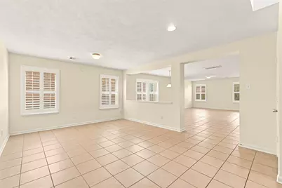 12410 Skyview Star Court, Houston, TX 77047 - Photo 4