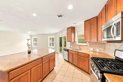 12410 Skyview Star Court, Houston, TX 77047 - Photo 12