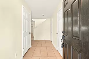 12410 Skyview Star Ct, Houston, TX 77047 - Photo 2