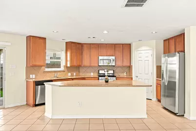 12410 Skyview Star Court, Houston, TX 77047 - Photo 8