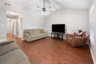 3609 Oldenburg Ct, College Station, TX 77845 - Photo 4