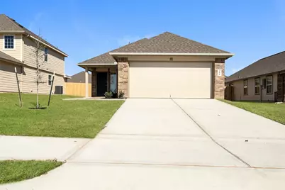 208 Fallow Deer Drive, Huntsville, TX 77320 - Photo 1