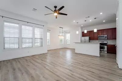 9147 Lago Crest Drive, Houston, TX 77054 - Photo 8