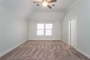 9147 Lago Crest Dr, Houston, TX 77054 - Photo 24