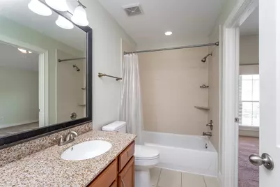 9147 Lago Crest Drive, Houston, TX 77054 - Photo 32