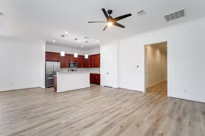 9147 Lago Crest Drive, Houston, TX 77054 - Photo 12