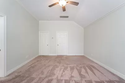9147 Lago Crest Drive, Houston, TX 77054 - Photo 26