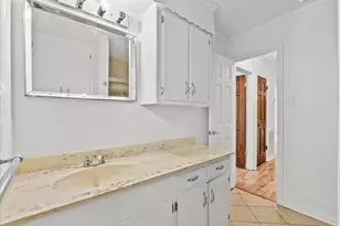 1506 Parkway Dr, Alvin, TX 77511 - Photo 26