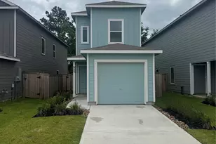 925 Pertuso Ln, Huffman, TX 77336 - Photo 1