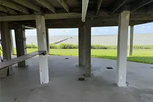 111 Dorsett Rd, Palacios, TX 77465 - Photo 22
