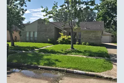 1911 Hilton Head Drive, Missouri City, TX 77459 - Photo 1