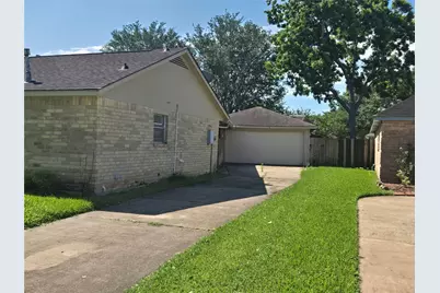 1911 Hilton Head Drive, Missouri City, TX 77459 - Photo 8