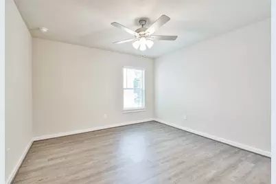118 Prairie Dawn Circle, The Woodlands, TX 77385 - Photo 24