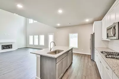 118 Prairie Dawn Circle, The Woodlands, TX 77385 - Photo 10
