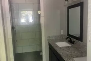 5923 Old Lodge Dr, Houston, TX 77066 - Photo 10