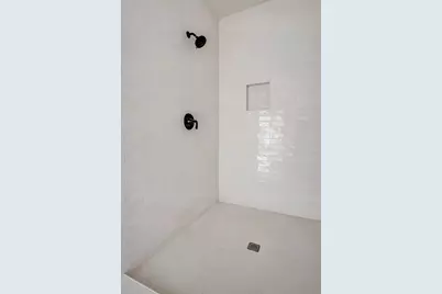 1077 Sunset Circle W, Crystal Beach, TX 77650 - Photo 44