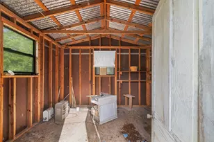 603 N Mechanic St, Weimar, TX 78962 - Photo 6