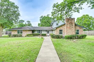 4709 Frontier Dr, Houston, TX 77041 - Photo 1