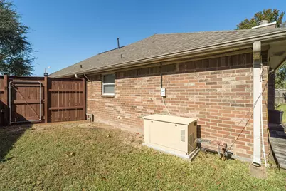 1119 Courtside Drive, League City, TX 77573 - Photo 22