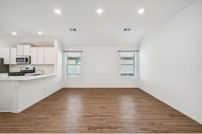 24046 Priano Forest Drive, New Caney, TX 77357 - Photo 6