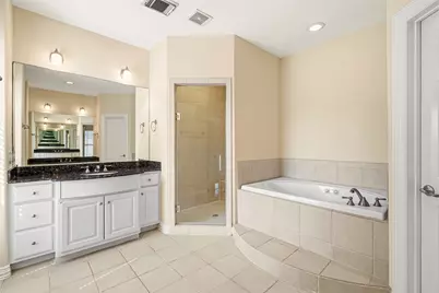 3022 Orchard Court, Houston, TX 77054 - Photo 12