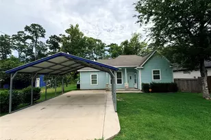 1330 1332 Red Fox Dr, Crosby, TX 77532 - Photo 2