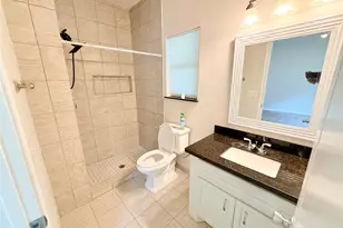 1330 1332 Red Fox Dr, Crosby, TX 77532 - Photo 16