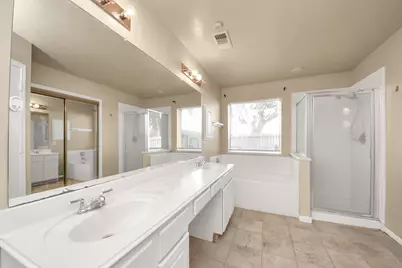 7902 Belterraza Court, Houston, TX 77083 - Photo 12