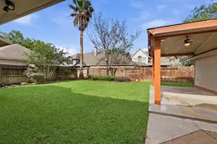 3406 Castle Pond Ct, Pearland, TX 77584 - Photo 42