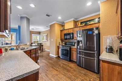 10502 Raven Crossing Lane, Houston, TX 77089 - Photo 10