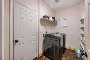 10502 Raven Crossing Ln, Houston, TX 77089 - Photo 12