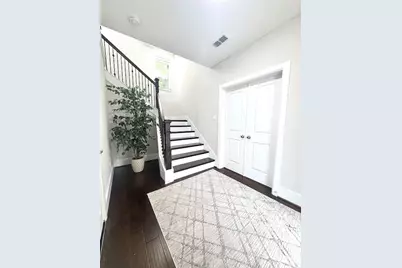 3111 Mitchell Landing Court, Houston, TX 77025 - Photo 4