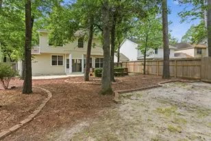 66 Hidden Meadow Dr, The Woodlands, TX 77382 - Photo 28